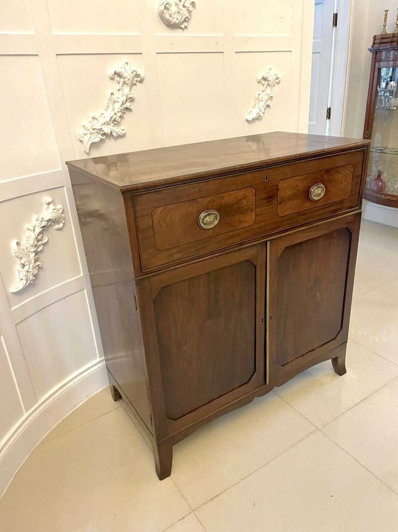 Antique George III Quality Figured Mahogany Secretaire Desk/Cabinet